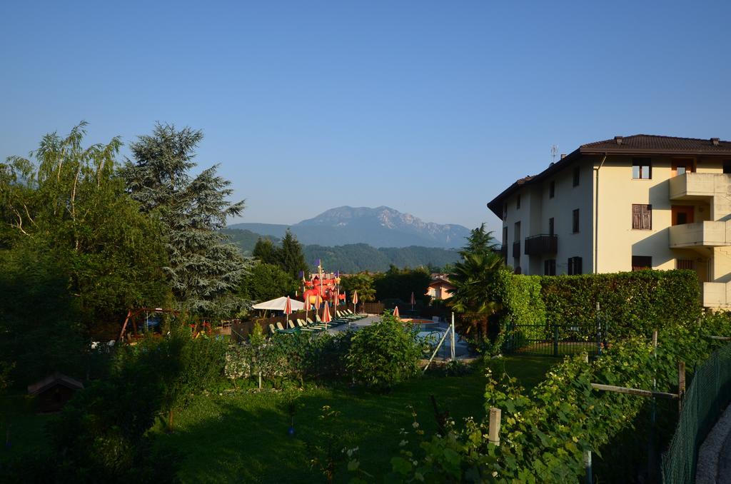Family Hotel Primavera Levico Terme Exterior foto