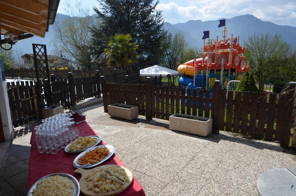 Family Hotel Primavera Levico Terme Exterior foto