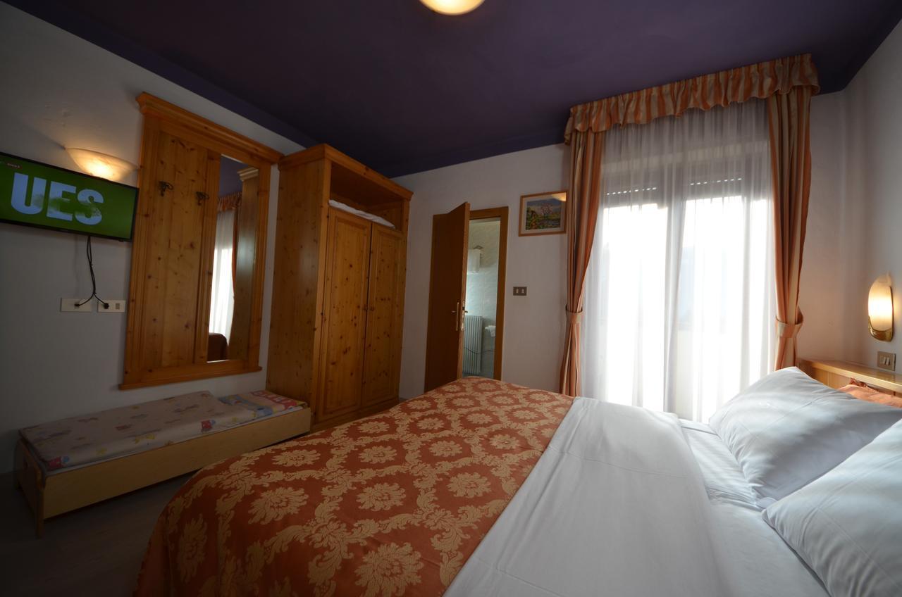 Family Hotel Primavera Levico Terme Exterior foto